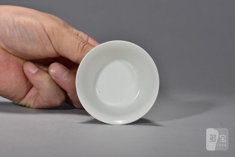 清雍正 白釉马蹄杯一对 - 图3